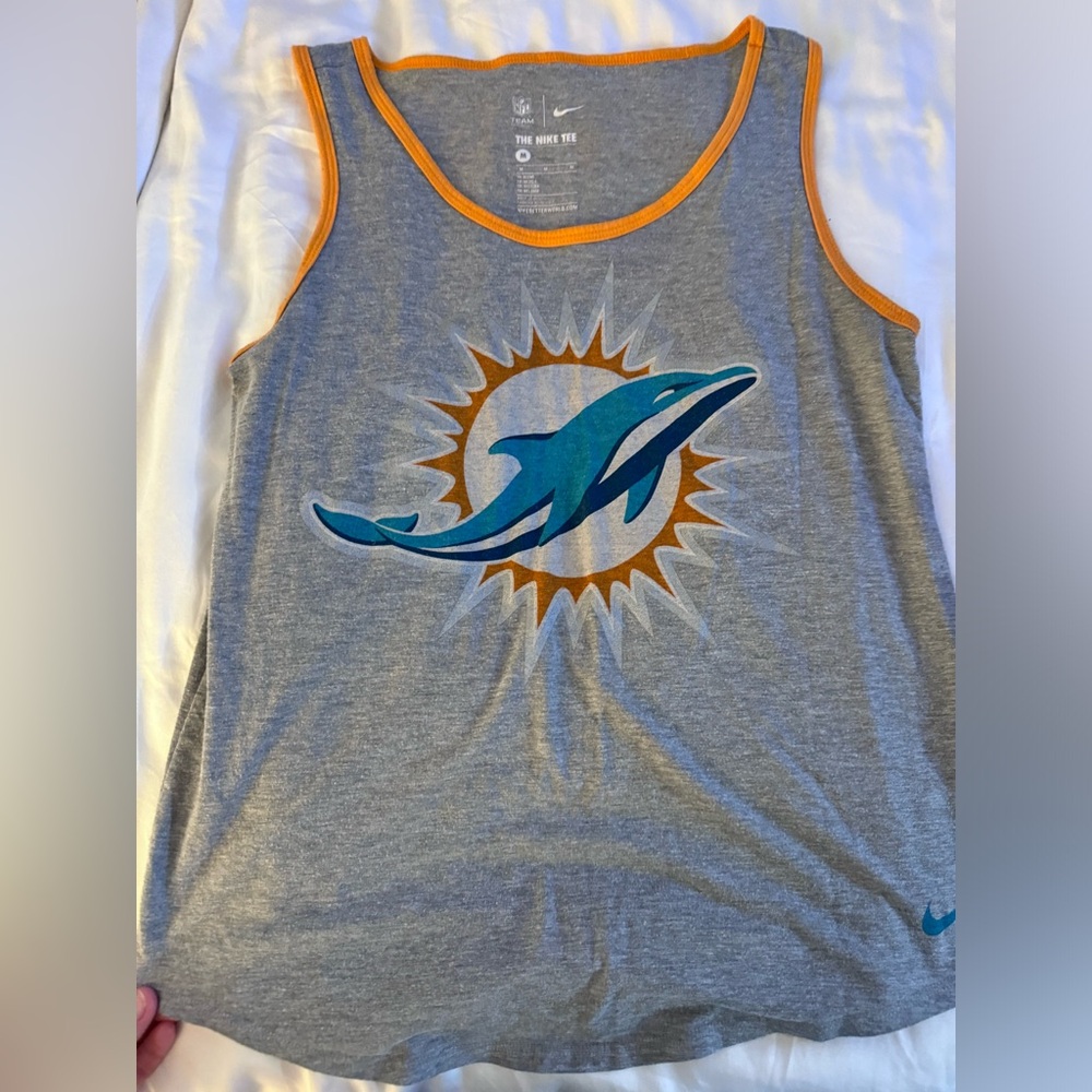 Miami dolphins tank